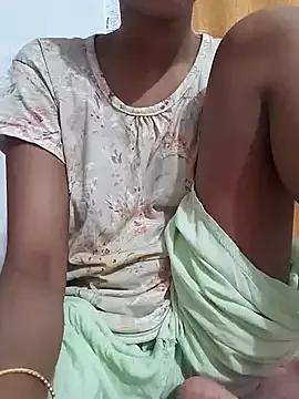 miss-amelia9 from StripChat