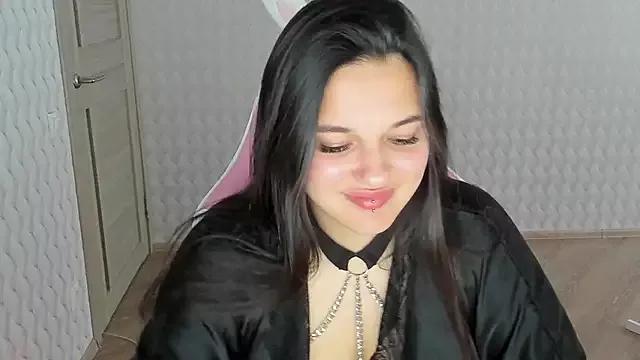 Miss-Darcy from StripChat