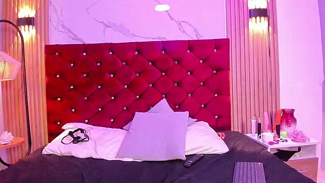 Try our streaming cams variety and talk on a personal level with our adorable girls streamers, showing off their bountiful shapes and dildos.