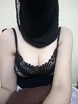 Miss-Lynda from StripChat