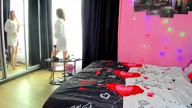 Miss-Mikki from StripChat