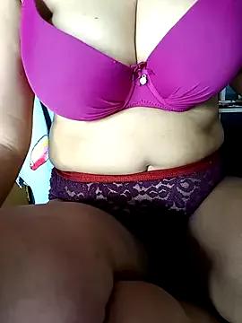 Miss-Sajani from StripChat