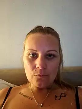 Miss-ShelbyXX from StripChat