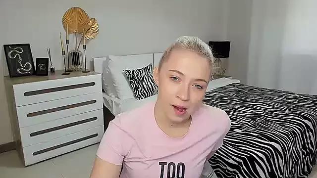Try our streaming cams variety and talk on a personal level with our adorable girls streamers, showing off their bountiful shapes and dildos.