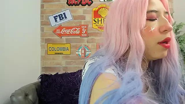 miss__daphne from StripChat