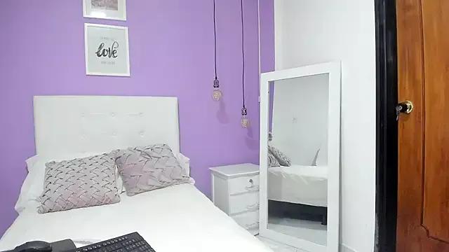 MISS_ALEJA7 from StripChat