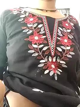Miss_Ayesha from StripChat is Freechat