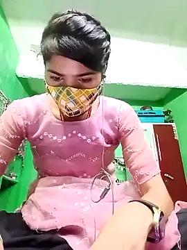 MISS_CUTE_123 from StripChat