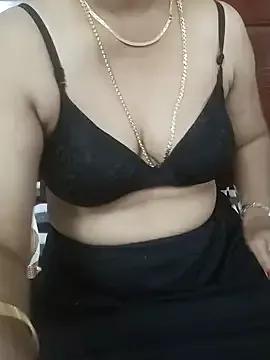 Miss_hot_2030 from StripChat