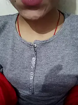 Miss_linaa on StripChat 