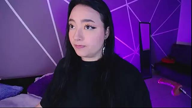 Miss_Loise from StripChat