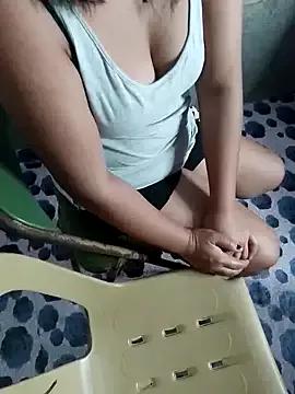 Miss_madela from StripChat is Freechat