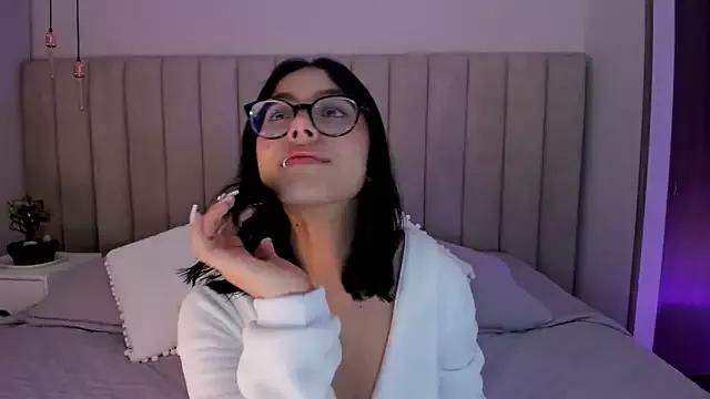 miss_martiina from StripChat