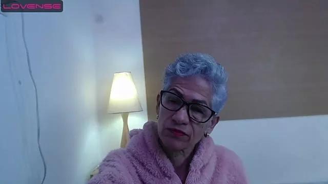 Miss_Monserrate from StripChat