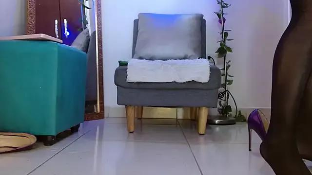 Miss_Rouss22 from StripChat is Freechat