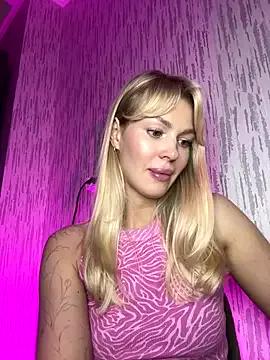 miss_veroNika from StripChat is Freechat
