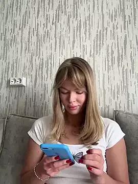 miss_veroNika from StripChat is Freechat