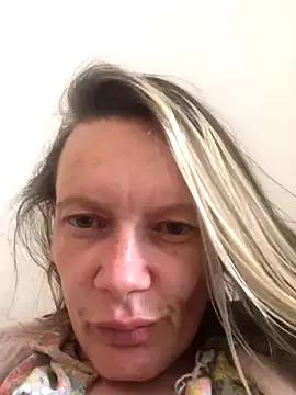 MissAmber21 from StripChat