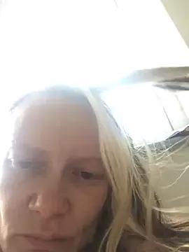 MissAmber21 from StripChat
