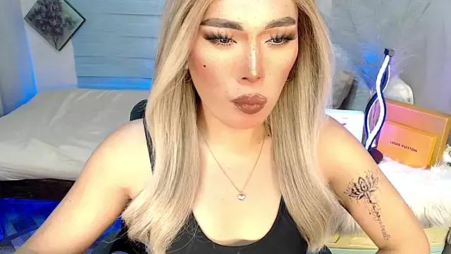 Missavacroft from StripChat