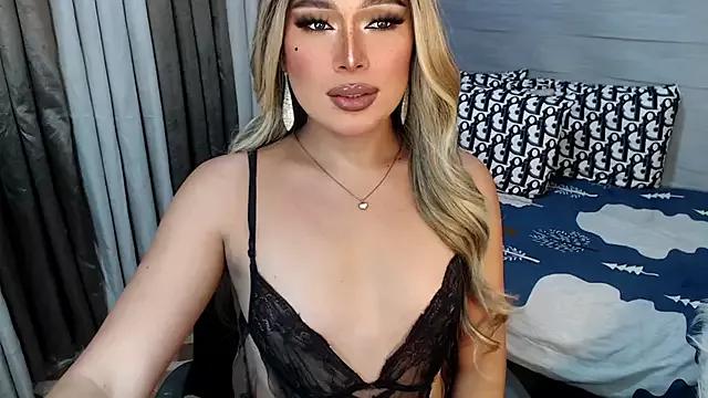 Missavacroft from StripChat