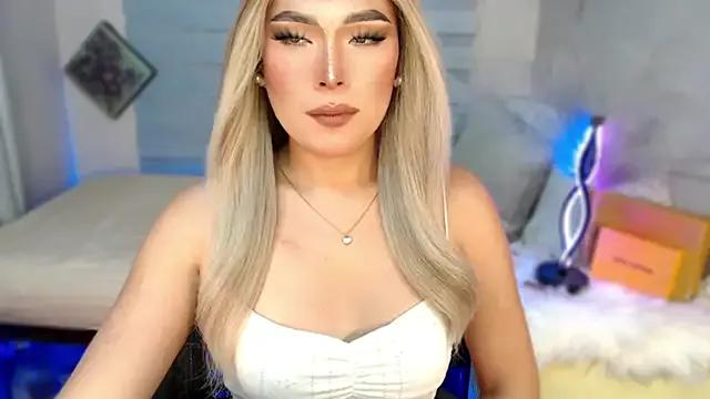 Missavacroft from StripChat