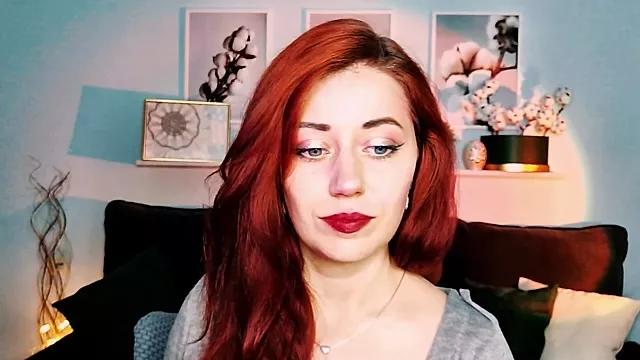 MissBeverlyMills from StripChat