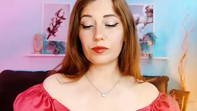 MissBeverlyMills from StripChat