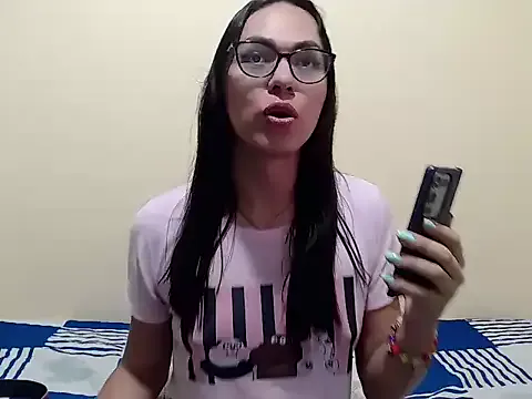 missblu on StripChat 