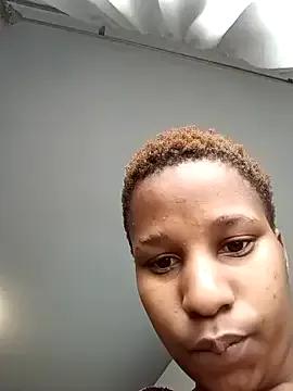 MissBubbles04 from StripChat