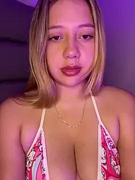 MissCat_ from StripChat