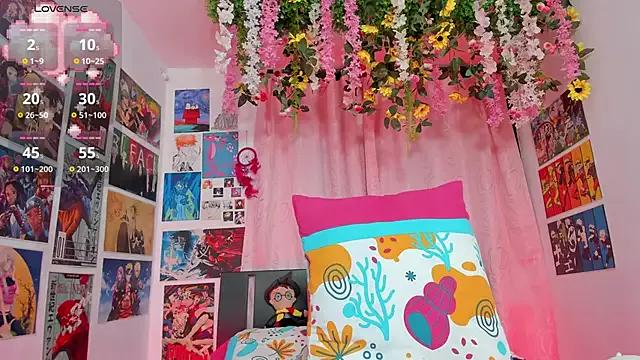 Try our streaming cams variety and talk on a personal level with our adorable girls streamers, showing off their bountiful shapes and dildos.