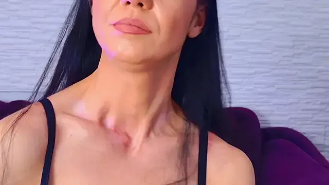 MissDaisyXo from StripChat