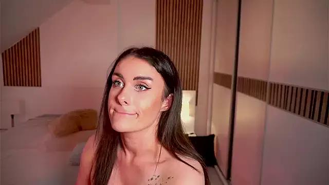 MissLexxxi from StripChat