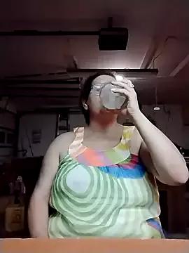 MissMagicMushroom from StripChat