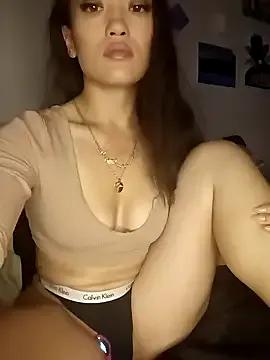 MissMia19 from StripChat is Freechat