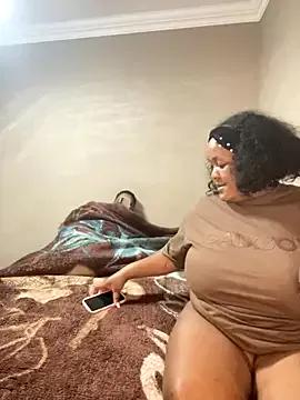 Missmoox24 from StripChat