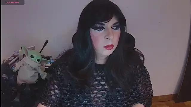 MissNadiaX06 from StripChat