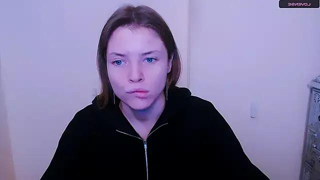 MissOliviaa_ from StripChat