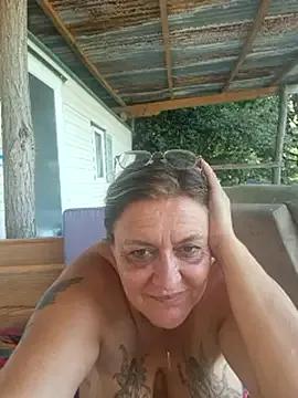 Misspapillon1840 from StripChat is Freechat
