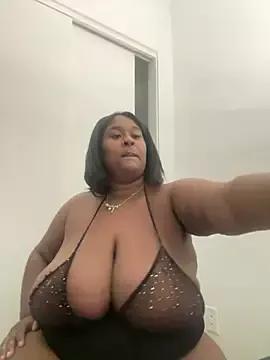 MissPlaygirl from StripChat