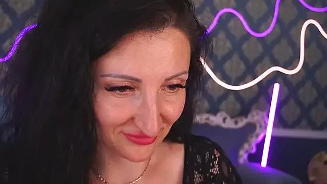 MissRossi from StripChat is Freechat