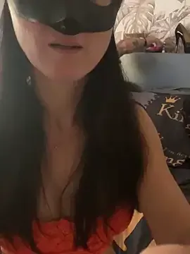 Misstakenhot on StripChat 