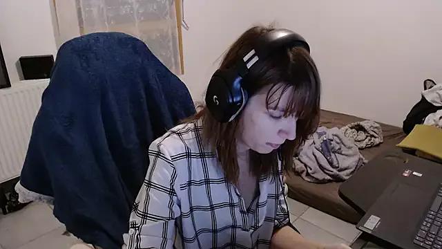 missthon0 from StripChat
