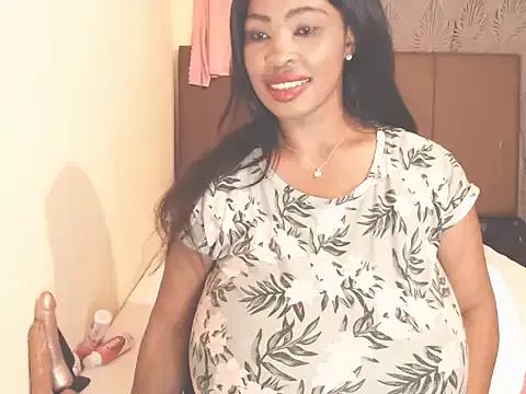MissTits from StripChat