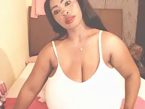 MissTits from StripChat is Freechat