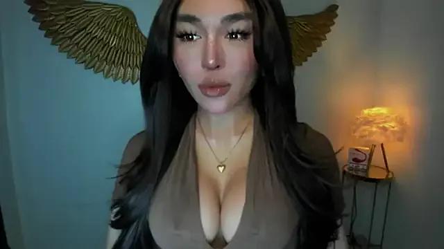Try our streaming cams variety and talk on a personal level with our adorable girls streamers, showing off their bountiful shapes and dildos.