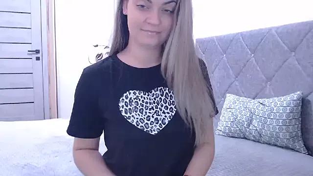 Try our streaming cams variety and talk on a personal level with our adorable girls streamers, showing off their bountiful shapes and dildos.