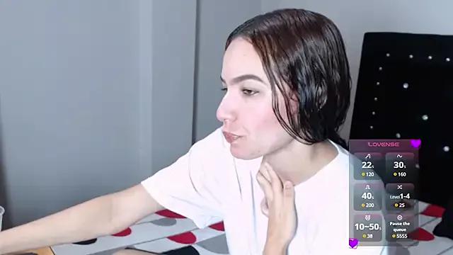 Try our streaming cams variety and talk on a personal level with our adorable girls streamers, showing off their bountiful shapes and dildos.