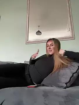 Missyemily from StripChat